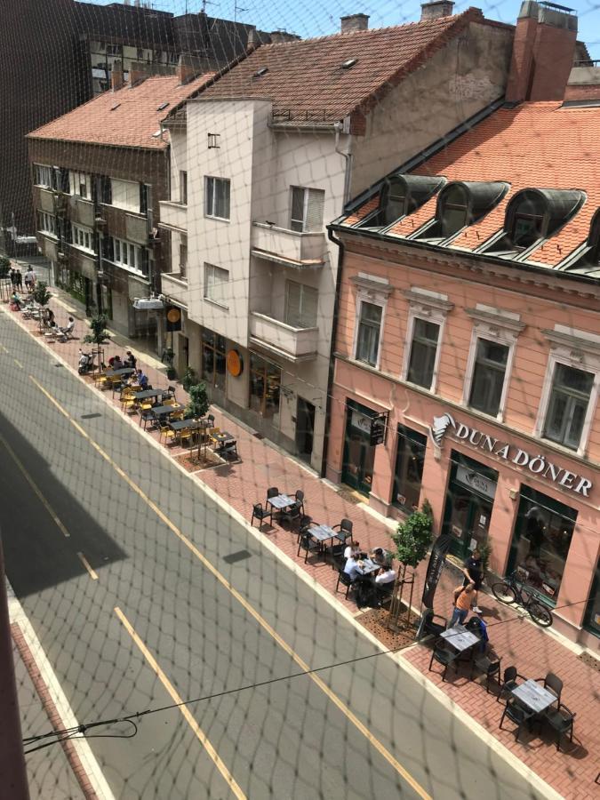 塞格德Dom Square-Centrum-Free Parking公寓 外观 照片